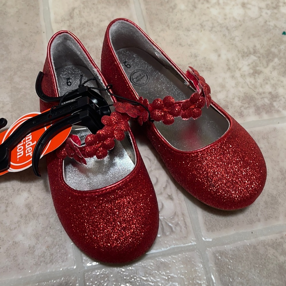 Dress shoes